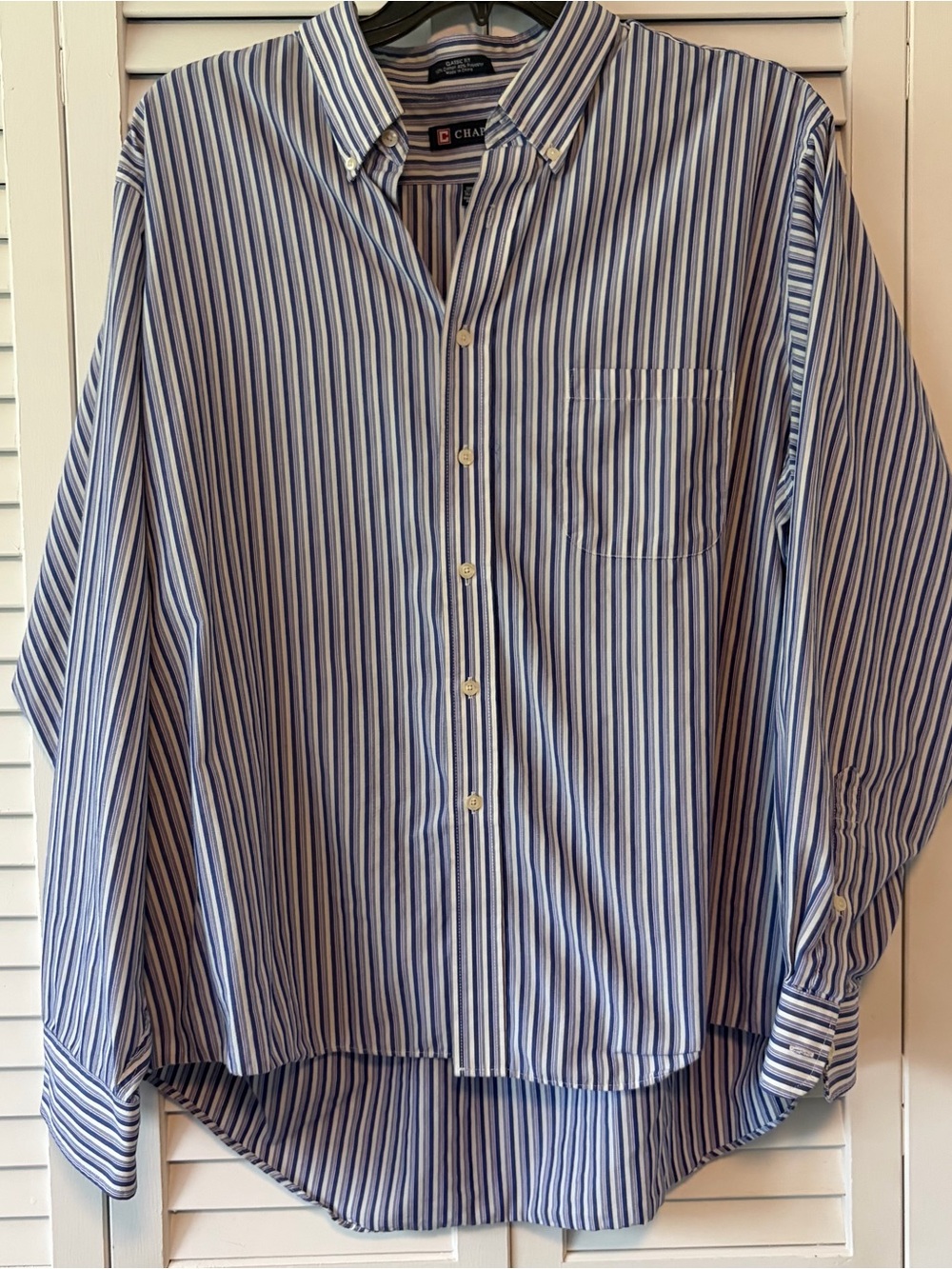 Chaps Men’s Blue and White Vertical Stripe Button-Down Shirt
